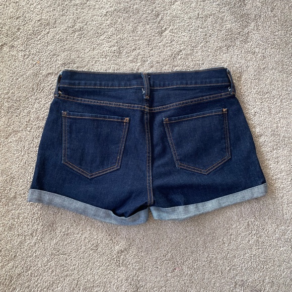 SEMI - FITTED Old Navy Women's Jean Shorts - Picture 2 of 5
